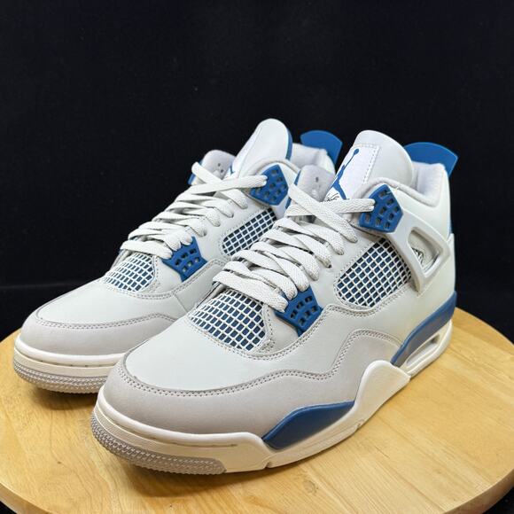 Air Jordan 4 Retro 2024 Men's Size 10.5 Sneakers Military Blue, FV5029-141 - Picture 2 of 8